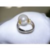 Zlatý Prsten s Perlou z Jižního Moře