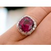 Luxusní Prsten s Investičním Granátem a Diamanty