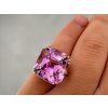 Zlatý Prsten s Kunzitem a Diamanty
