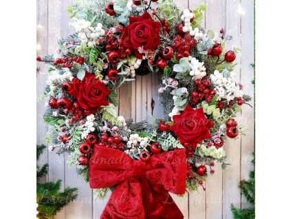 vianocny veniec s ruzami 45cm