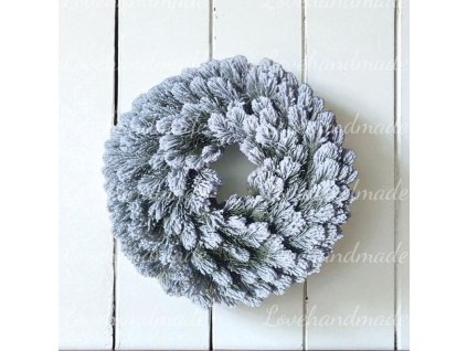 3d husty zasnezeny veniec 40cm 1