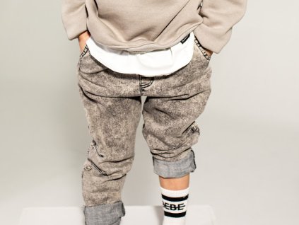 Štýlové rifle šedé