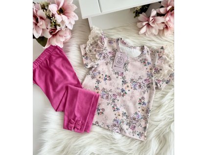 Kvetované tričko s čipkou