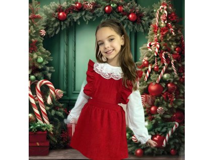 Červené menšestrové šaty