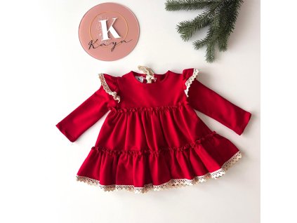 Červené šaty s čipkou