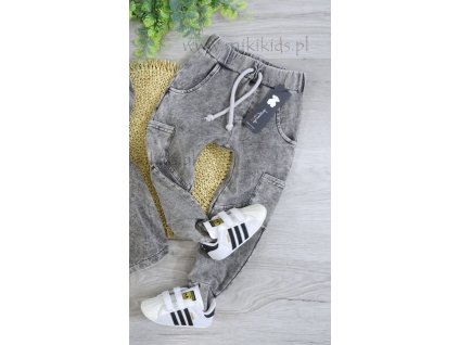 Tepláky s bočným vačkom Despacito šedé