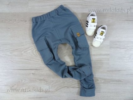 Rastúce tepláky šedé