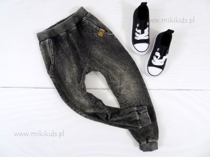 Pohodlné čierne rifle BIG