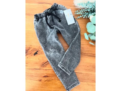 Pohodlné bavlnené rifle - Čierne