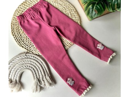 Zateplené legíny ružové s čipkou a vzorom