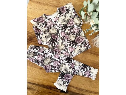 Kvetovaný komplet s čipkou