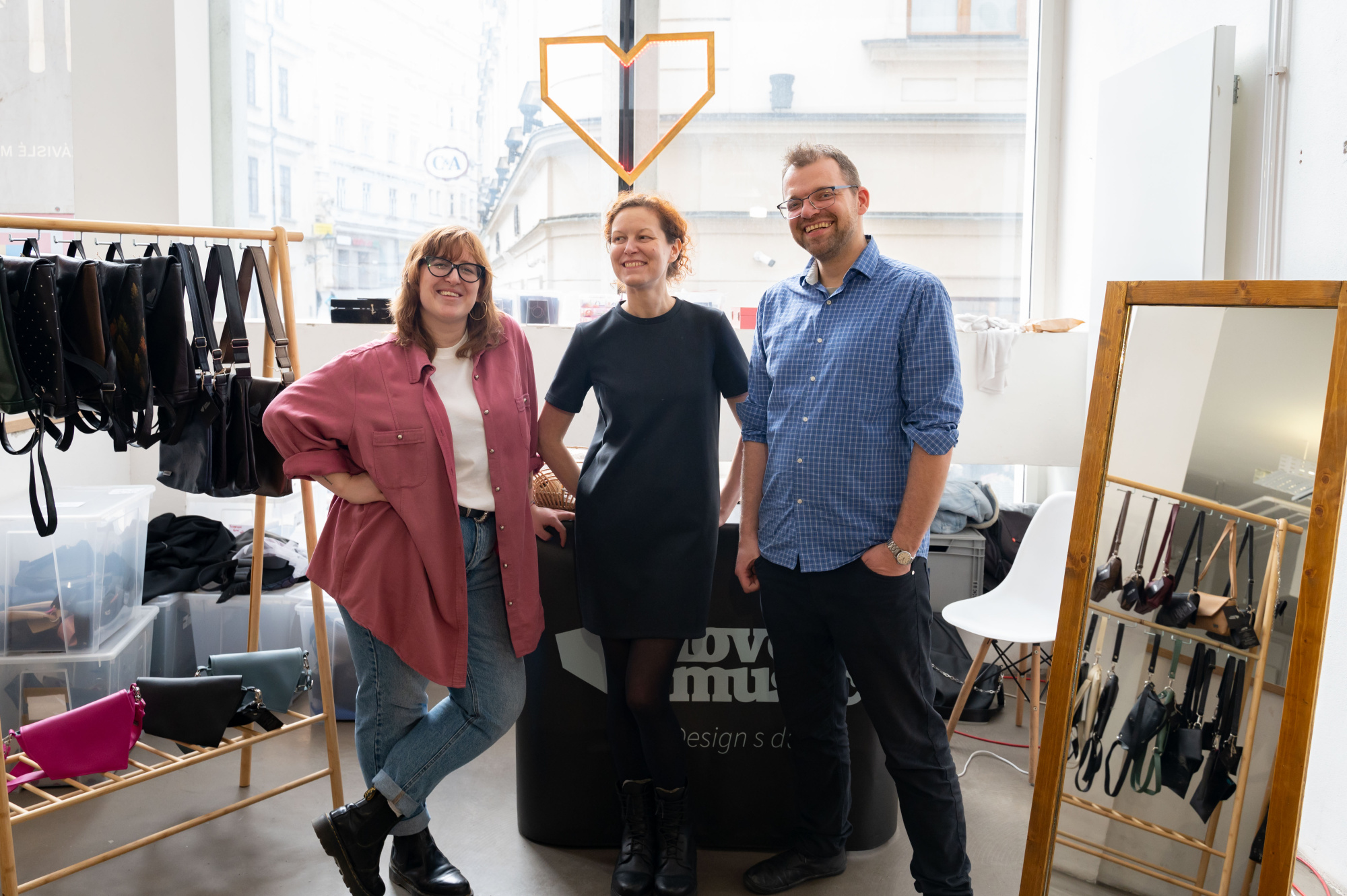 foto lovemusic production tým