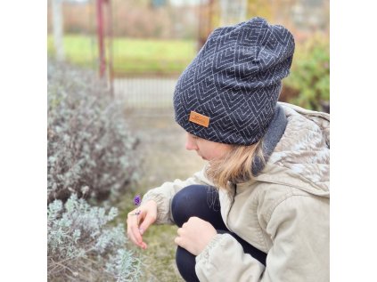 Merino čepice  černá vzor