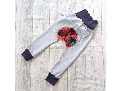 Dětské tepláky zadečky šedé les