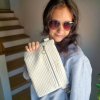 Designová taška crossbody vafle Smetanová 2