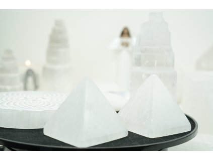 Pyramida ze Selenitu
