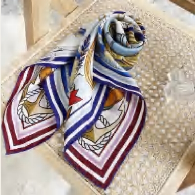 Luxusní hedvábné šátky Hermes