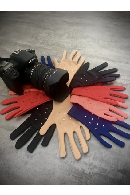 4CEF1BB8 9DA9 4302 A99B 34C58EB2F338