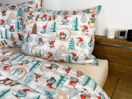 Vánoční bavlněné povlečení SKŘÍTCI A STROMEČKY
