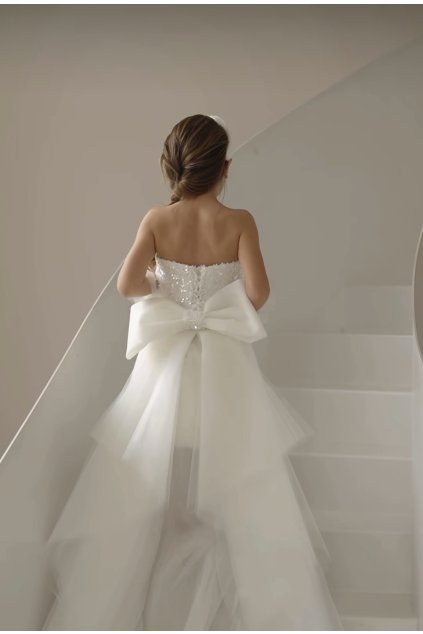 Luxusné dievčenské spoločenské šaty Adelle