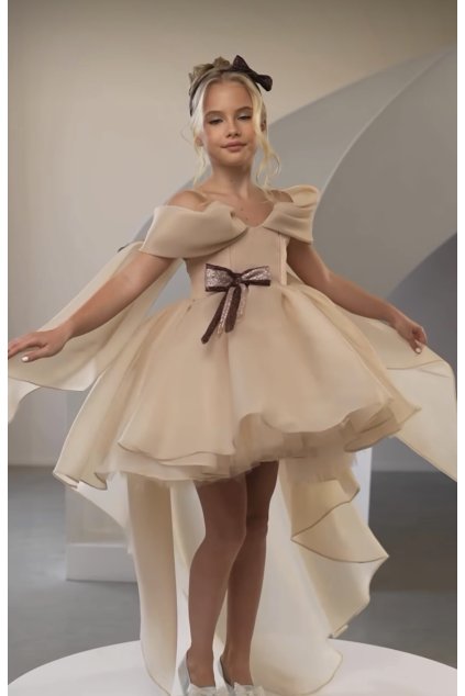 Hnedé luxusné dievčenské šaty Linda