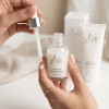 brightening serum hand 1000 (1)