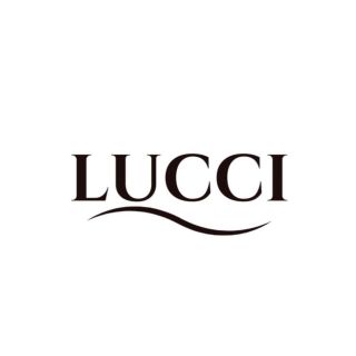 Jmenuji se Lucie, a tak vzniklo i jméno mé značky a tohoto eshopu – LUCCI. LUCCI se dvěma „C“, prostě tak nějak to ke mně...