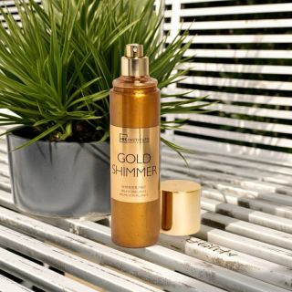 Léto je za chvíli tady. A tahle zlatá mlha dodá Vaší pokožce přesně ten jemný glow, který chcete. ✨ IDC Institute Gold...