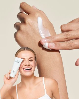 Welcome BYS Skin Glow (rozjasňující pleťový krém) Nikdo nechce, aby jeho pleť vypadala unaveně ještě dřív, než vypije...