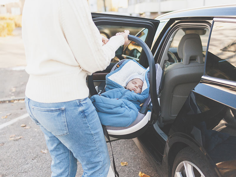 going-home-from-hospital-baby-2