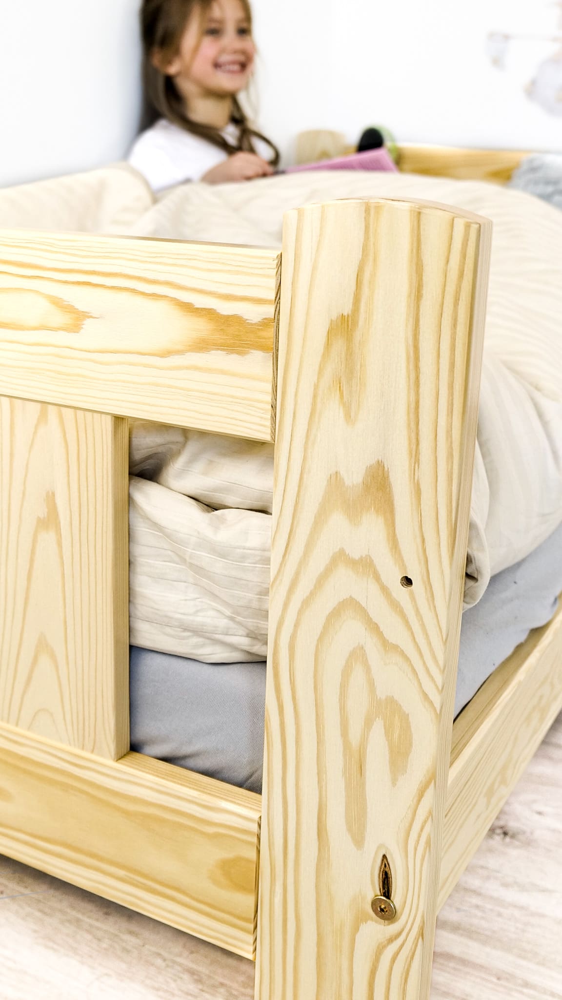 Dětská postel Irina - hlavní pohled 2