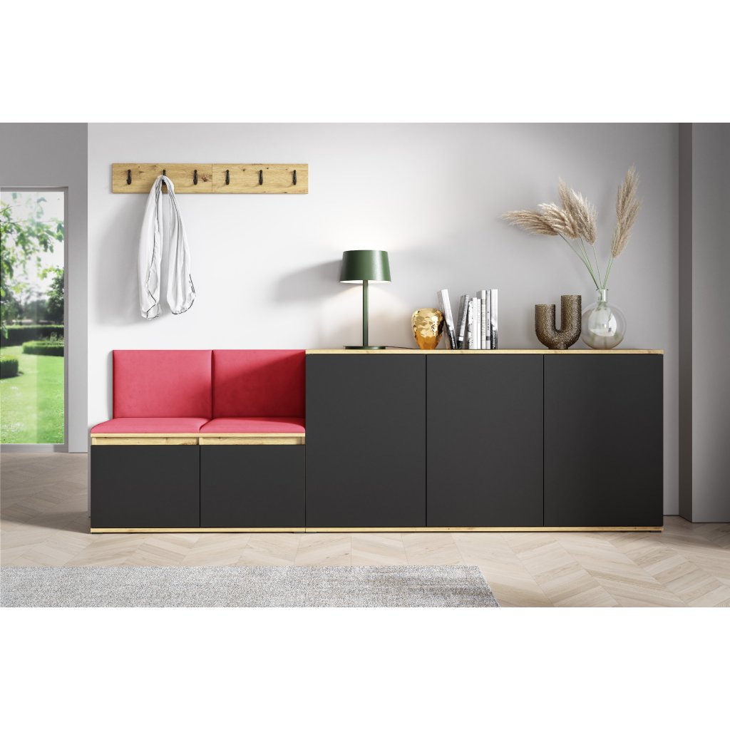 Eka Předsíňová stěna s čalouněnými panely Trinity 35 - Dub Artisan s černou / Červená 2309