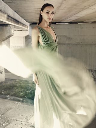 Leto je pre éterické ženské duše! Voľné ľahučké šaty, sloboda, vášeň, kreativita, 🧚🏻 …moje leto je o svadobných zákazkách...