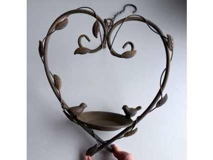 Krmítko pro ptáčky srdce