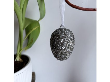 Stříbrné velikonoční vajíčko s korálky na stužce Fli