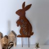 Rezavý zajíc zápich 42cm