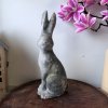 Zajíc beton 31cm