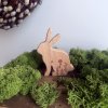 Dřevěný zajíc luční kvítí 9cm