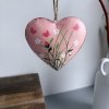 Kovové srdce květiny