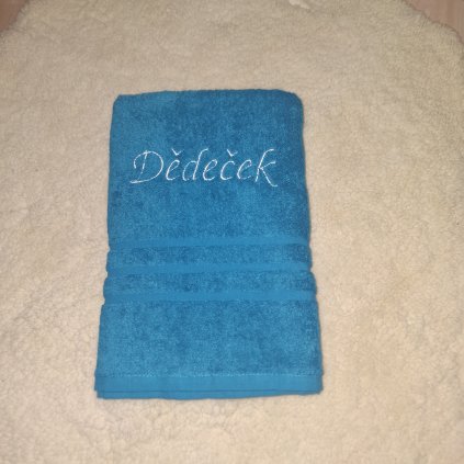 FROTĖ OSUŠKA SE JMÉNEM NA PŘÁNÍ