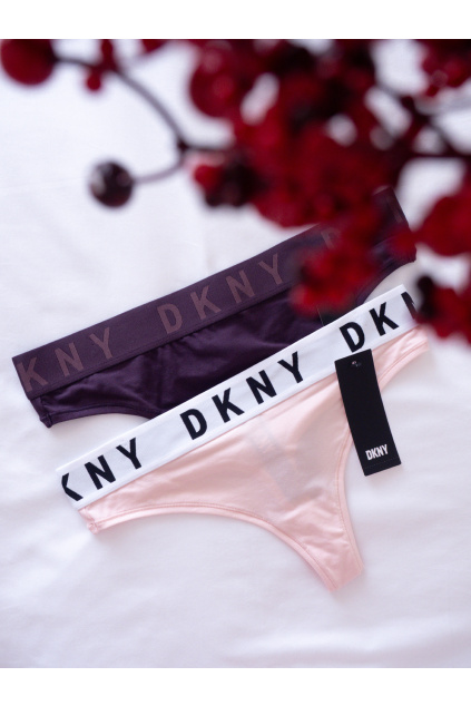 DKNY Cozy Boyfriend tanga v dárkovém balení č.16