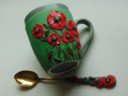 Hrníček s lžičkou