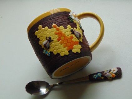 Hrníček s lžičkou