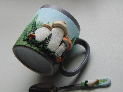 Hrníček s lžičkou