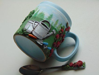 Hrníček s lžičkou