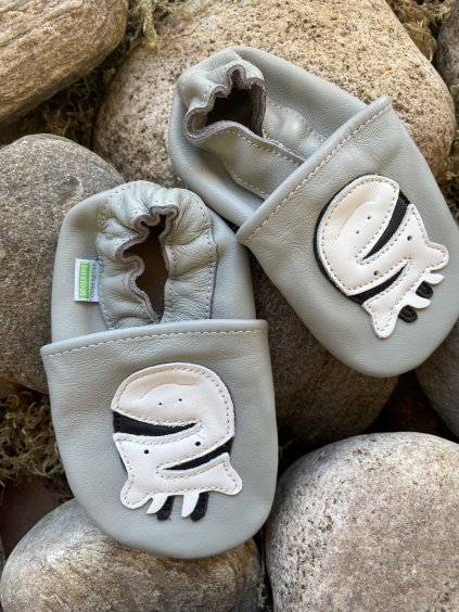 98D07193 1CA2 4300 B7C1 9EE937BAB6C0