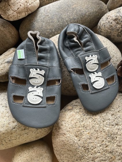 HOPI HOP Barefoot capáčky sandálky tmavá šedá zebra