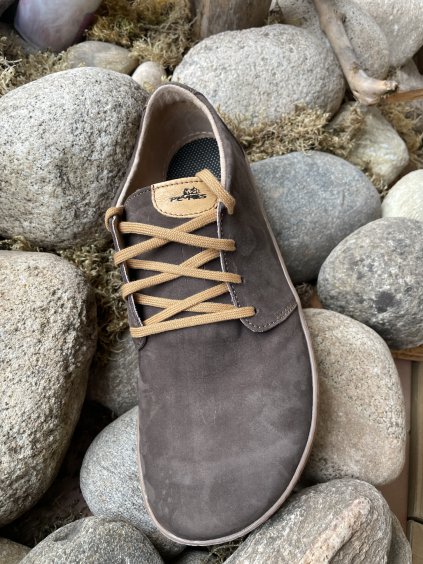 Pegres Barefoot BF81 Hnědé