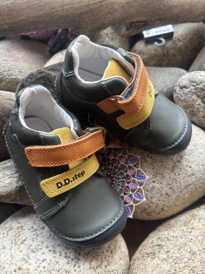 D.D. Step S070-52141 Khaki