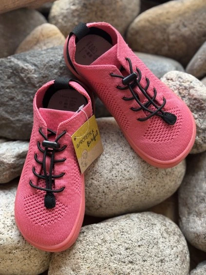 PROTETIKA GAEL KORAL